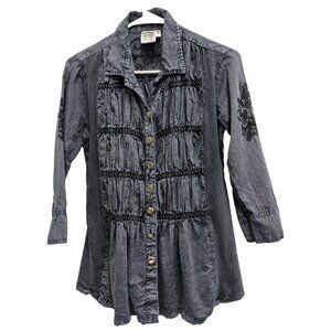 Parsley & Sage BOHO Top Womens Small Blue Chambray Embroidered Wearable Art